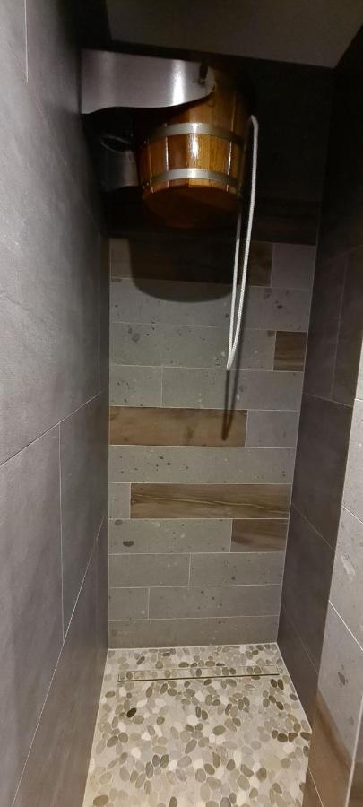 Hotel Ovruc - Rodinny Apartman 111 Strbske Pleso ภายนอก รูปภาพ