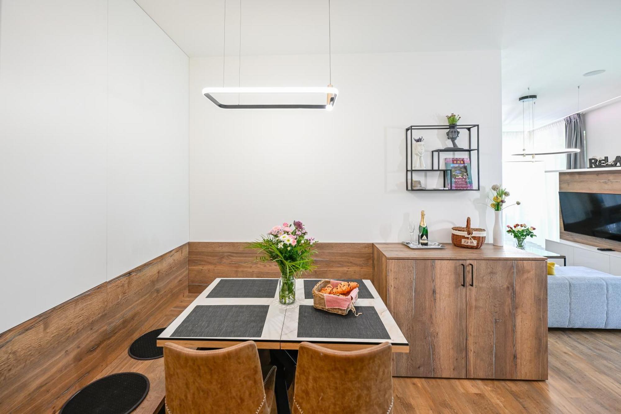 Hotel Ovruc - Rodinny Apartman 111 Strbske Pleso ภายนอก รูปภาพ