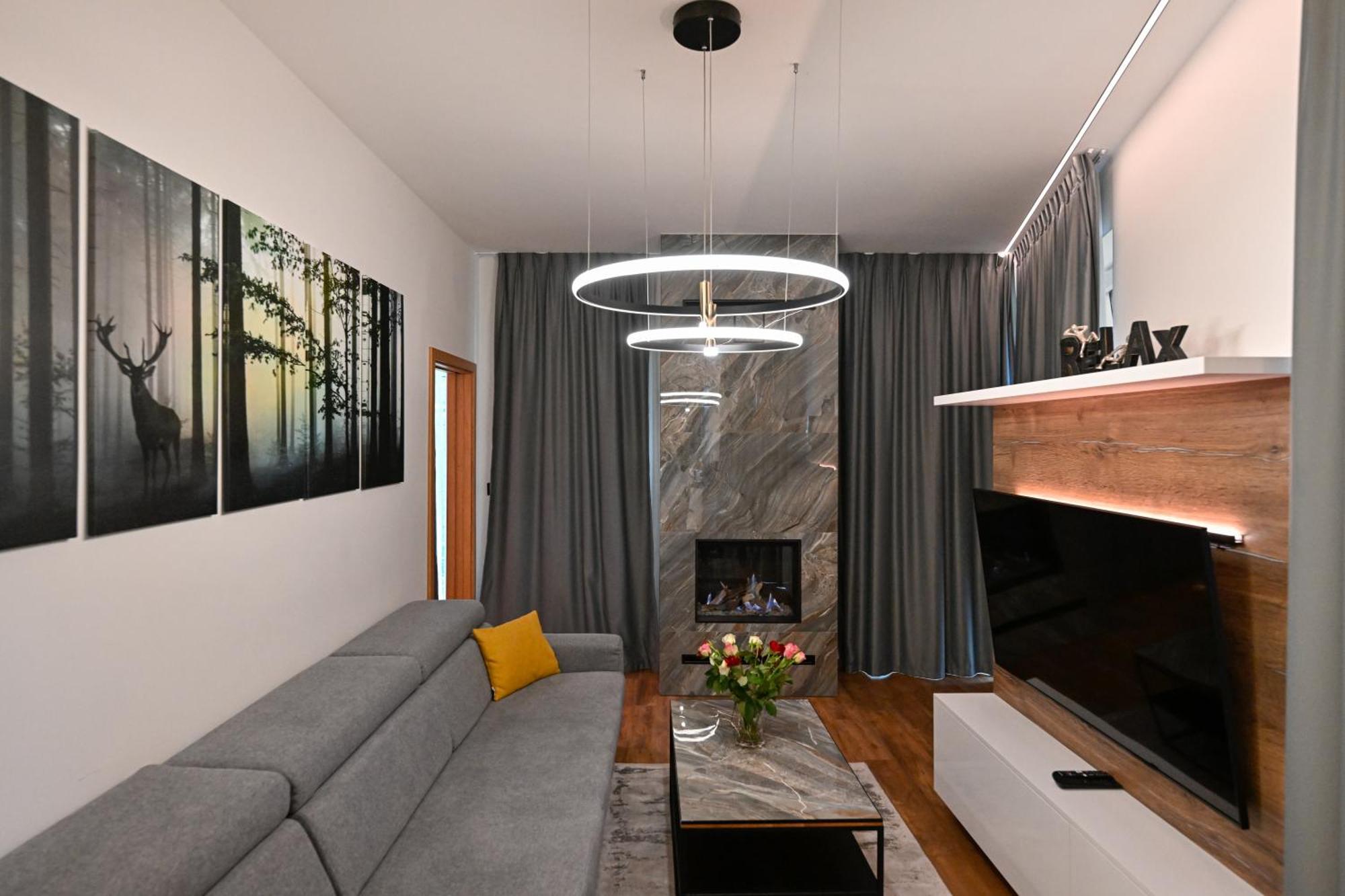Hotel Ovruc - Rodinny Apartman 111 Strbske Pleso ภายนอก รูปภาพ